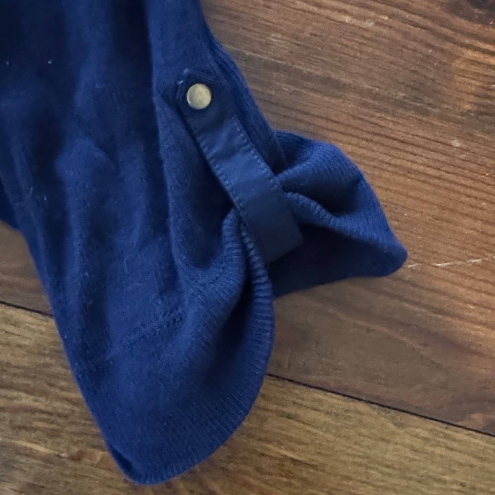 August Silk Navy V-Neck Short Sleeve Tee - Picture 2 of 3